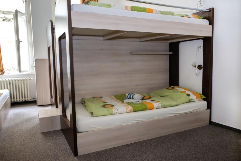 Hostel Vodna 1 Kosice Bagian luar foto