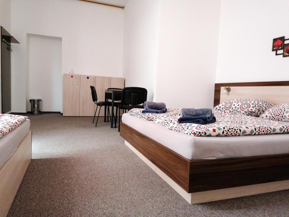 Hostel Vodna 1 Kosice Bagian luar foto