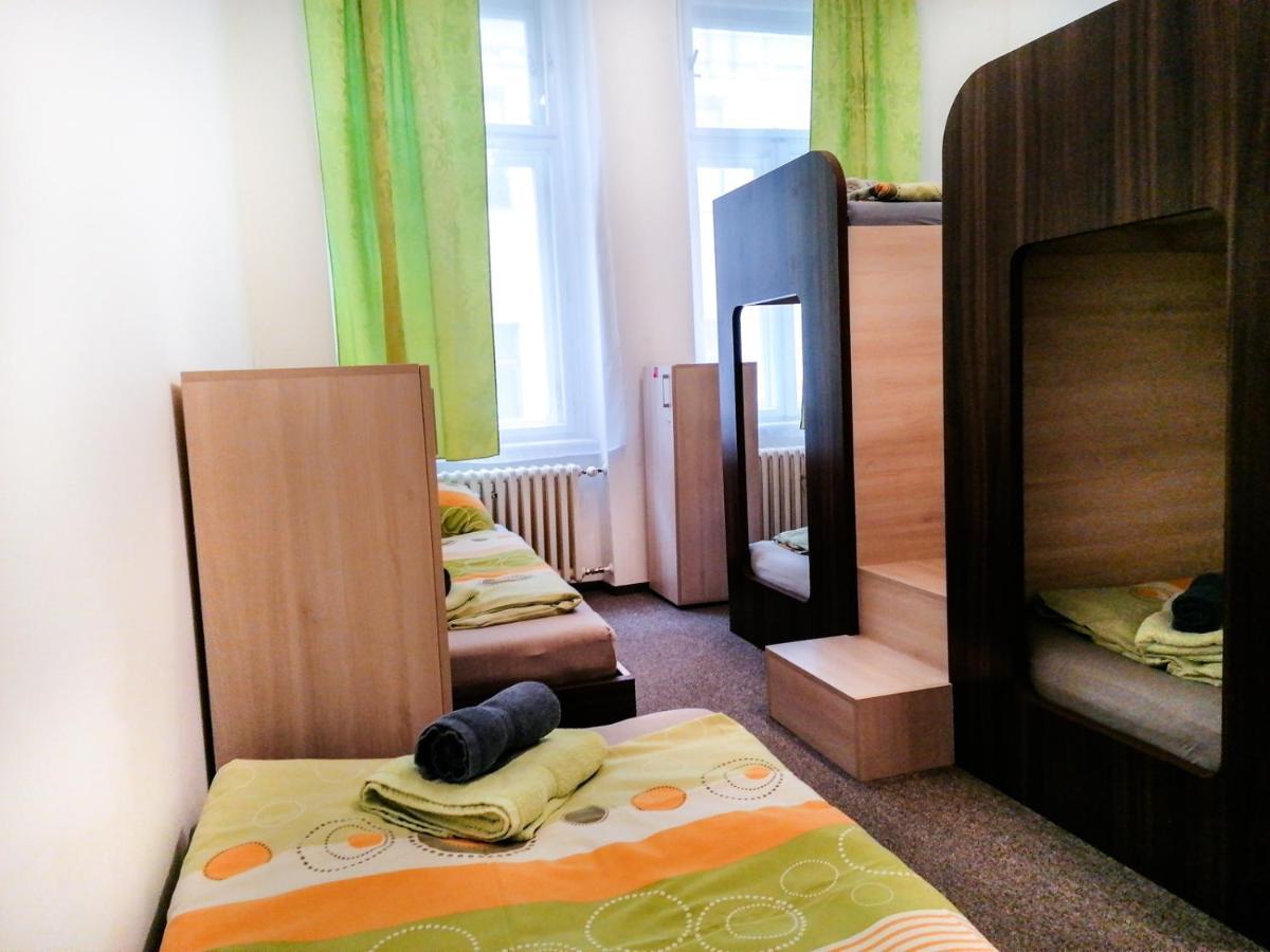 Hostel Vodna 1 Kosice Bagian luar foto